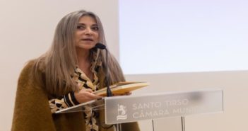 Câmara aprova voto de louvor a maria Avelina Ferraz