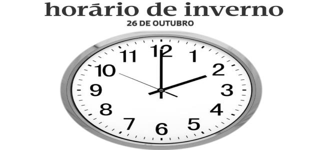 domingo, dia 26 muda a hora, às 02h00