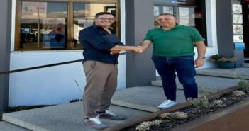 Ex Presidente Marco Cunha recebe futuro Presidente Armando Carvalho