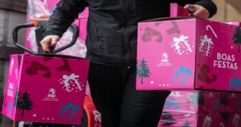 Município de Santo Tirso distribui cabazes de Natal a famílias carenciadas!